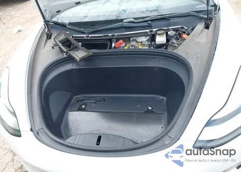 2018 Tesla Model 3 Long Range/Performance из США, поврежденный, VIN 5YJ3E1EB8JF178871